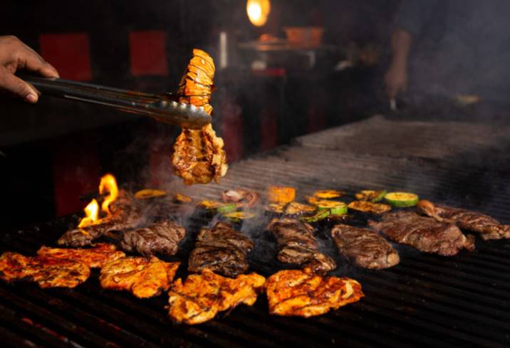 Capitan Hook Steak Tour - Image 4